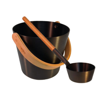 Buckets & Scoops